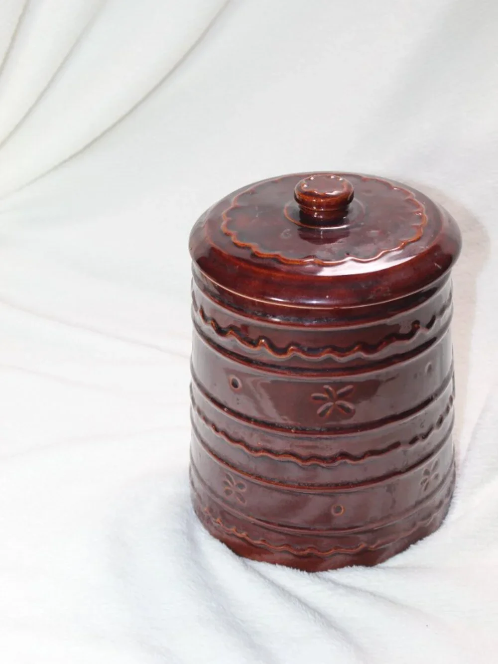 Marcrest Stoneware 1950's Brown Cookie Jar Daisy and Dot Oven-Proof Mid-Century
